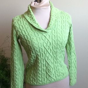 Pull over sweater.